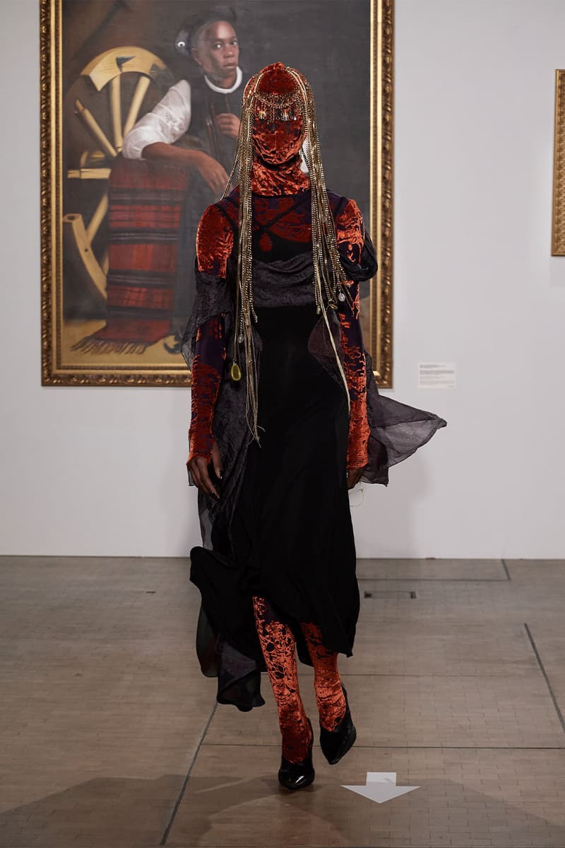 펑크 록의 영향이 가득한 마린 세레 2022 FW 컬렉션 런웨이, 마린 세르, 초승달 패턴, 펑크