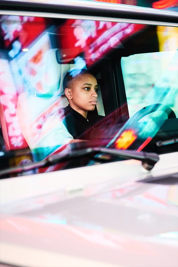 팔라스 x 메르세데스-AMG 두 번째 협업 의류 및 아트카 컬렉션 발매