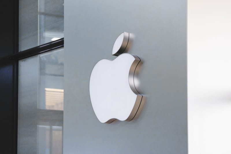 노치, 펀치홀 전혀 없는 애플의 '풀 스크린 아이폰' 출시 시기는?