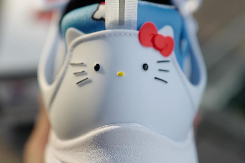 헬로키티 x 나이키 에어 프레스토 실물 디테일 살펴보기