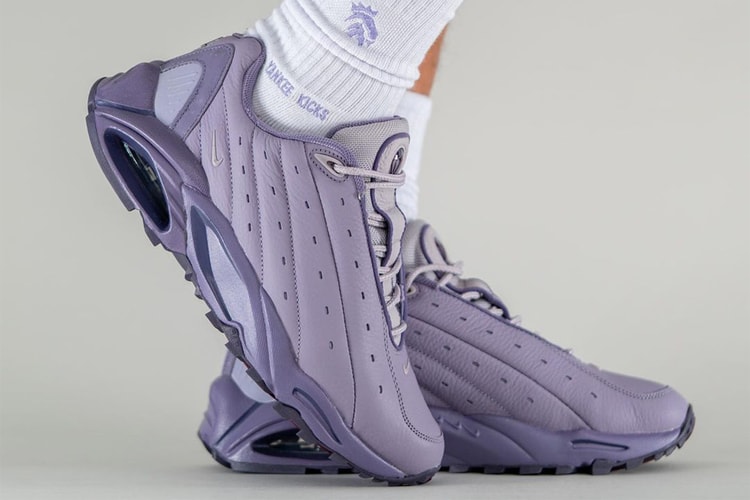 새로운 컬러웨이의 나이키 x 녹타 ‘핫 스텝’ 실착 이미지