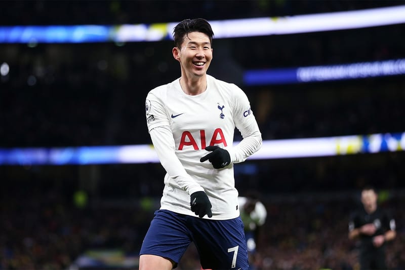 Wrist Check: 손흥민이 '공항패션'에서 선보인 파텍 필립 노틸러스 Ref. 5740/1G