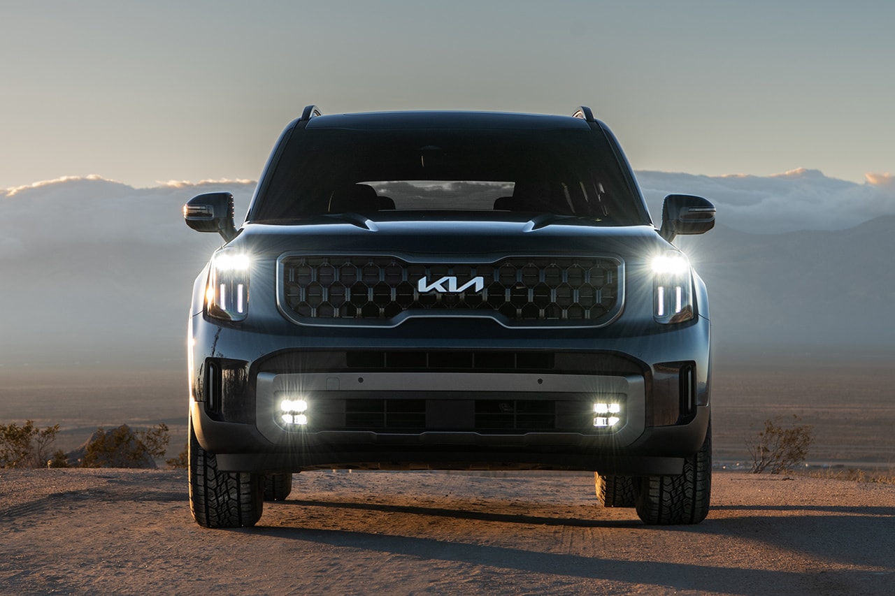 8 cars not sold in Korea, urgently needed to be introduced in Korea, Suzuki, Jimny, Alfa Romeo, Julia, Porsche, 911 GT2, Kia, Telluride, Nissan, GT-R, Chevrolet, Corvette, Hyundai, i20, Dodge, Challenger