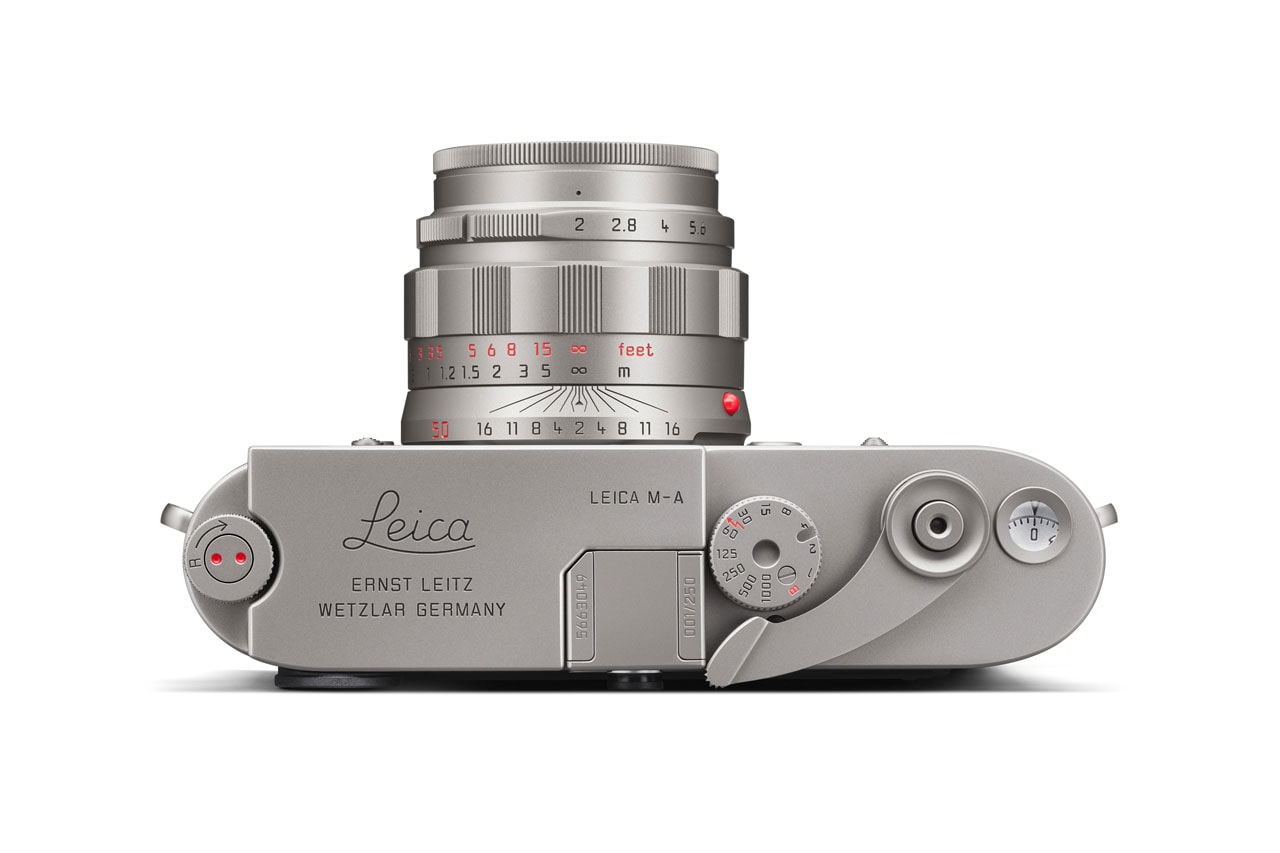 전 세계 250개, 라이카의 한정판 M-A ‘티탄’ 세트가 출시됐다, 기계식 필름 카메라