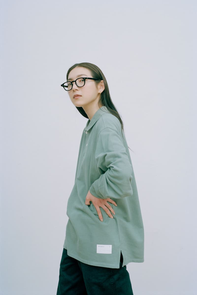 베이식한 아이템들로 구성된, 카키스 2022 SA 컬렉션 룩북, 여름가을 컬렉션, 디스이즈네버댓, 디네댓