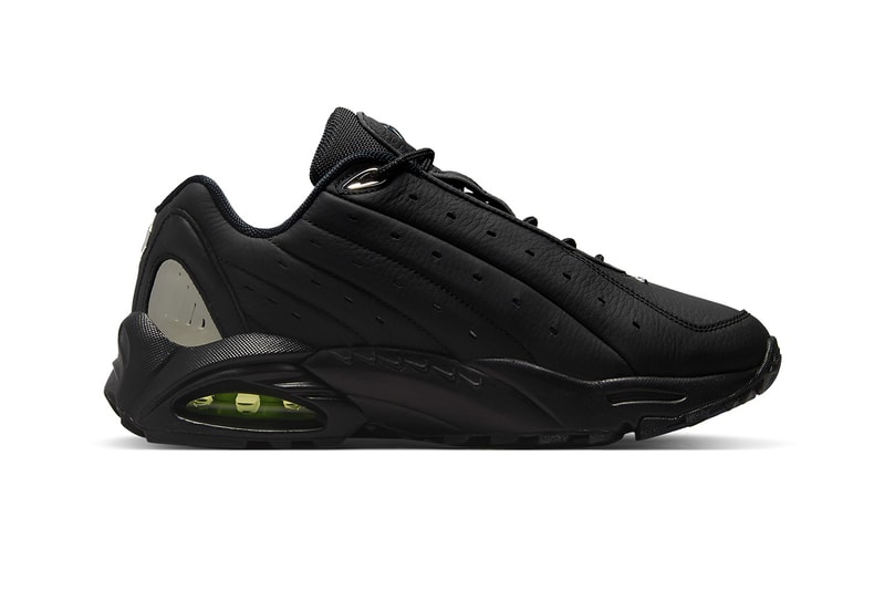 드레이크 녹타 x 나이키 핫 스텝 '트리플 블랙' 국내 출시 정보, 나이키 SNKRS, 3M