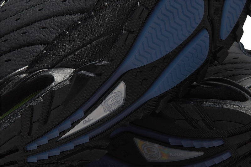드레이크 녹타 x 나이키 핫 스텝 '트리플 블랙' 국내 출시 정보, 나이키 SNKRS, 3M