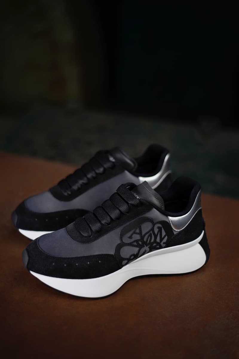알렉산더 맥퀸의 새로운 스니커 '스프린트 러너' 출시 및 패션 필름 공개 정보 alexander mcqueen new sneaker sprint runner campaign fashion film
