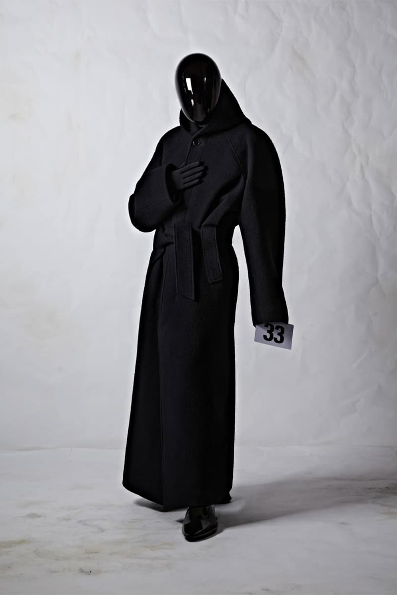 뎀나가 선보이는 발렌시아가의 51번째 오트 쿠튀르 컬렉션 런웨이, demna, balenciaga, 오뜨 꾸뛰르, 메르세데스-AMG, 뱅앤올룹슨