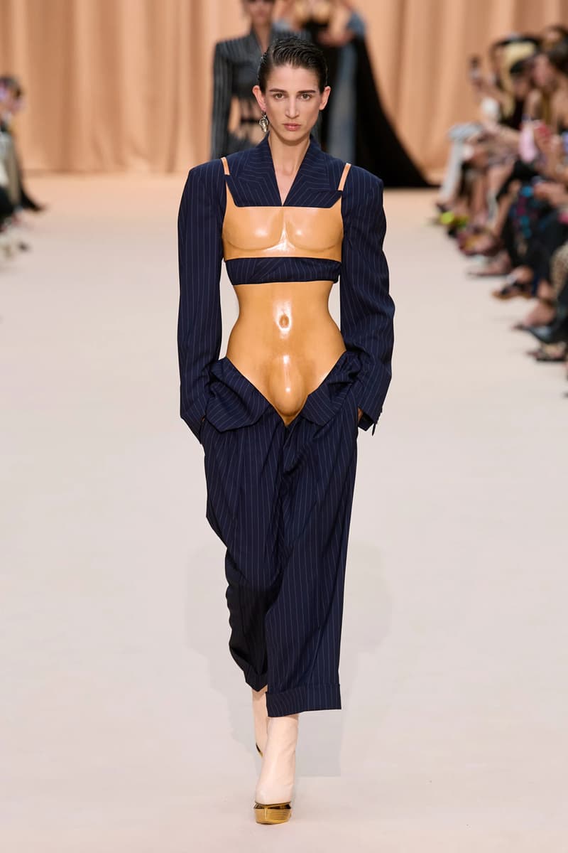 올리비에 루스테잉이 만든 장 폴 고티에 2022 가을 쿠튀르 컬렉션, 마돈나, 멧 갈라, 트롱프뢰유