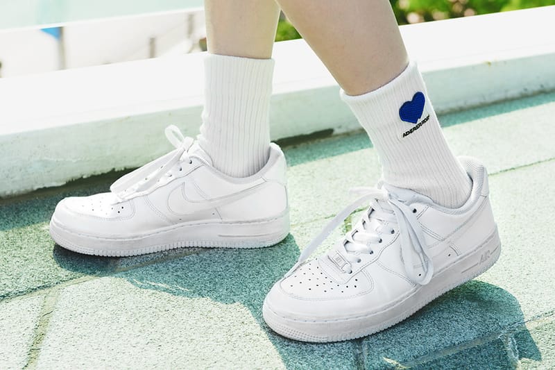 2022년 상반기 '크림'에서 가장 많이 거래된 스니커 TOP 5