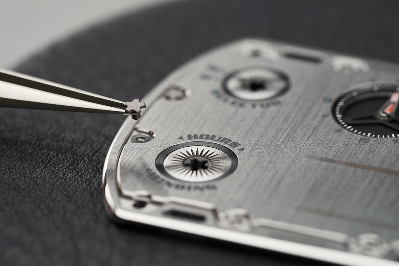 리차드 밀, 세계에서 가장 얇은 손목시계 'RM UP-01 페라리' 출시, 리차드밀, 워치
