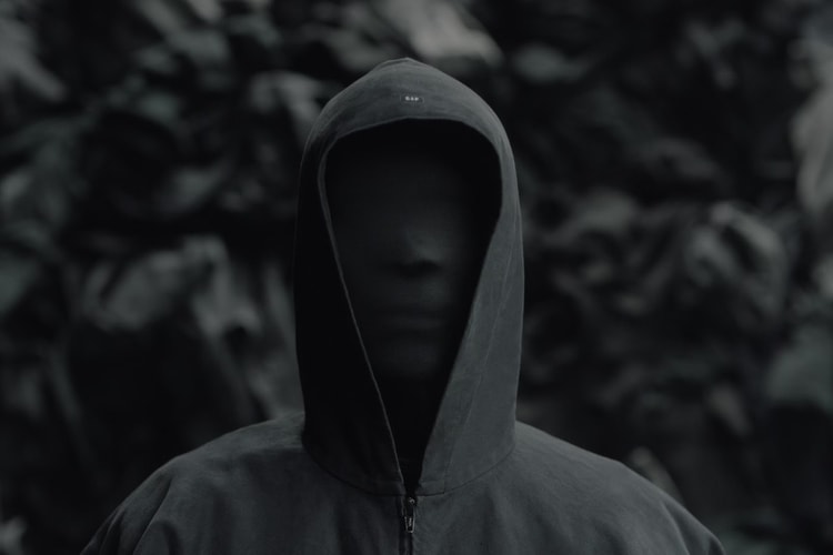 오늘부터 칸예 웨스트 x 갭 이지 갭 상품을 입어보고 살 수 있다