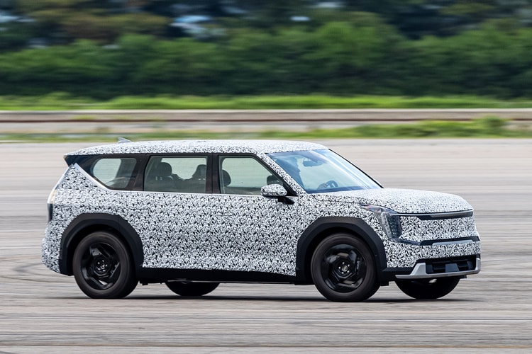 위장막 테스트 중인 기아 신형 전기차, ‘EV9’가 공개됐다