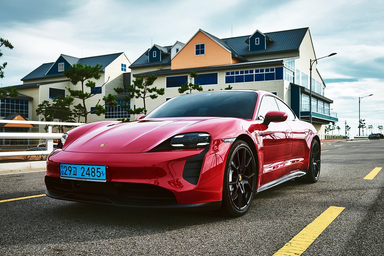 Open Road: 2022 포르쉐 타이칸 GTS, 전기차, 스포츠카, 독일 자동차 브랜드, 911, 주행거리, 하입비스트