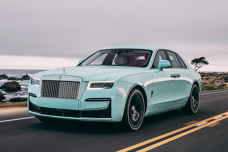롤스로이스의 새로운 한정판 모델, ‘페블 비치 컬렉션 2022’ 공개