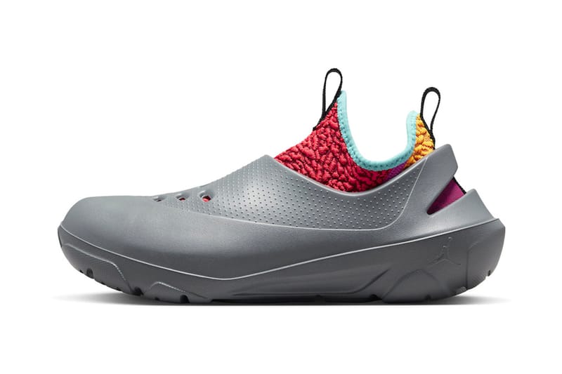 새로운 컬러의 나이키 샌들, ‘조던 시스템.23 클로그’ 발매 정보