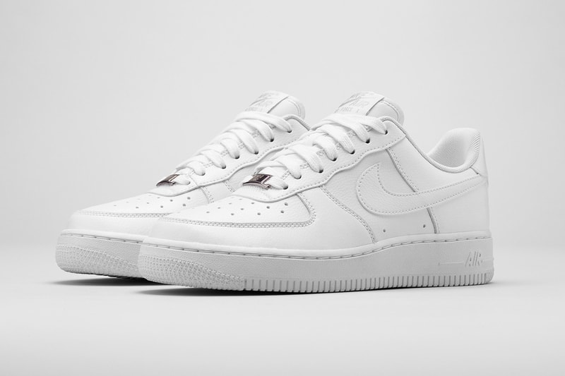 드디어 '공홈 구매' 가능, 나이키 에어 포스 1 '화이트' 재입고, SNKRS