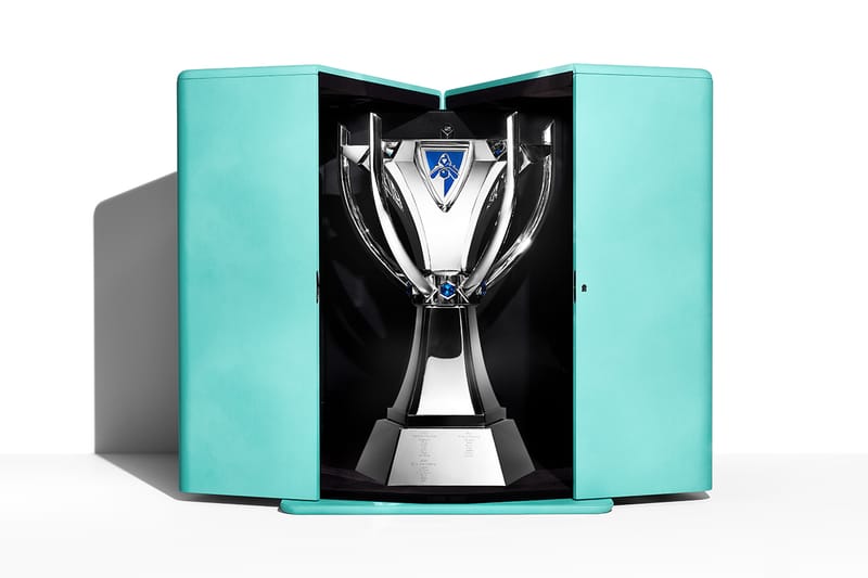 라이엇 게임즈 x 티파니앤코 '2022 롤드컵' 트로피가 공개됐다