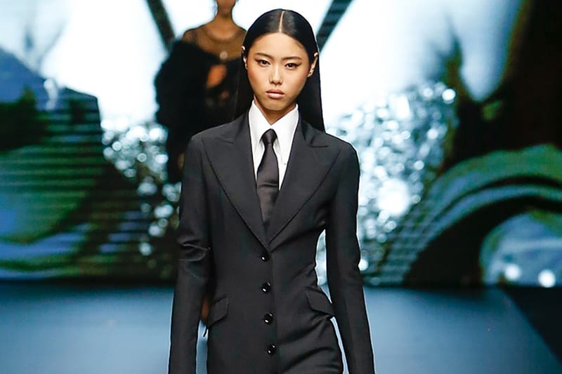 킴 카다시안이 큐레이터로 참여한, 돌체앤가바나 2023 SS 여성 컬렉션