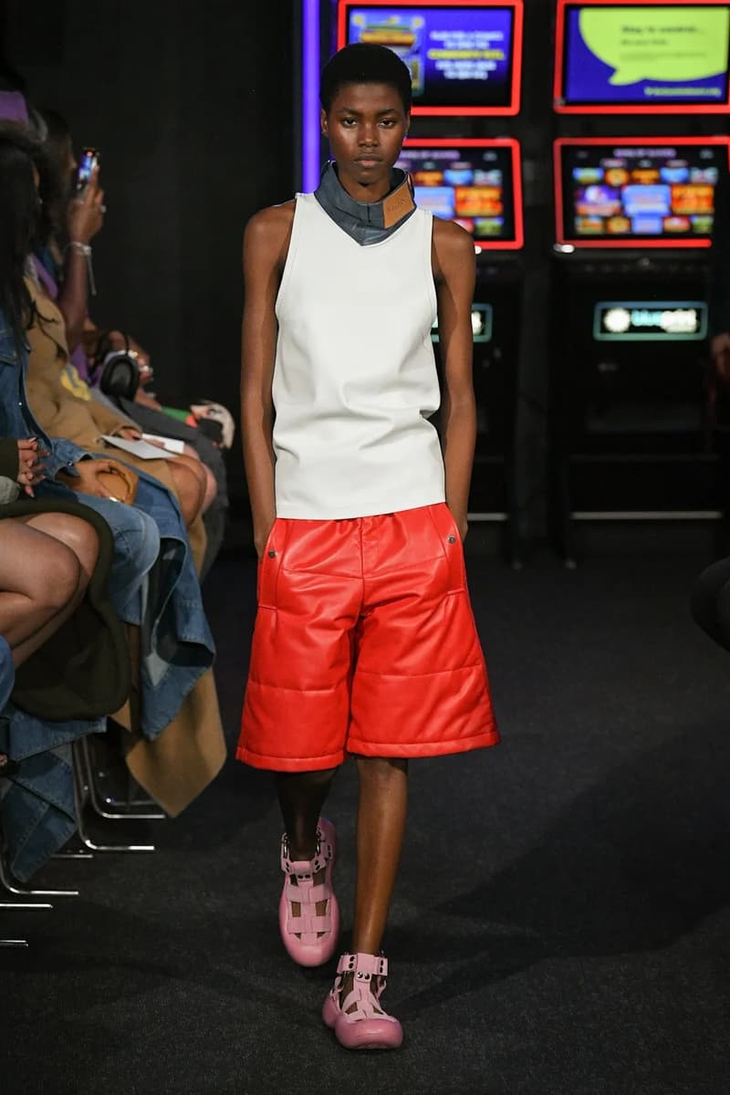 JW 앤더슨 2023 봄, 여름 컬렉션 런웨이 감상하기, 조나단 앤더슨, 로에베, 밀라노 패션위크, 여성복
