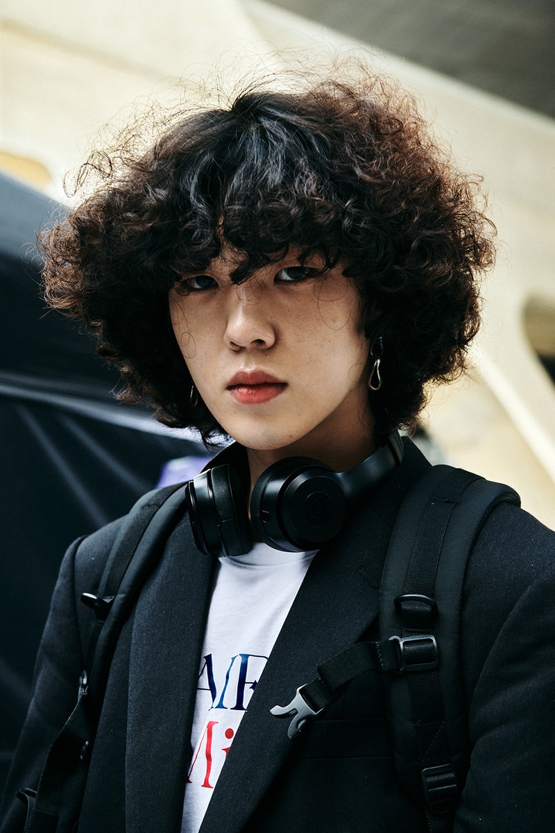 2023 봄, 여름 서울 패션위크 스트리트 스타일 살펴보기, 나이키, 슈프림, 오프 화이트, 아조바이아조, 떠그 클럽, 리복, 강혁