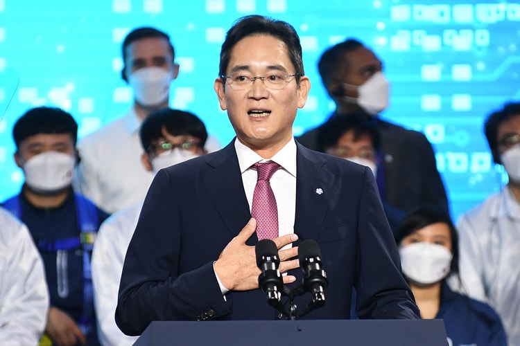 이재용, 삼성전자 입사 31년 만에 회장으로 승진