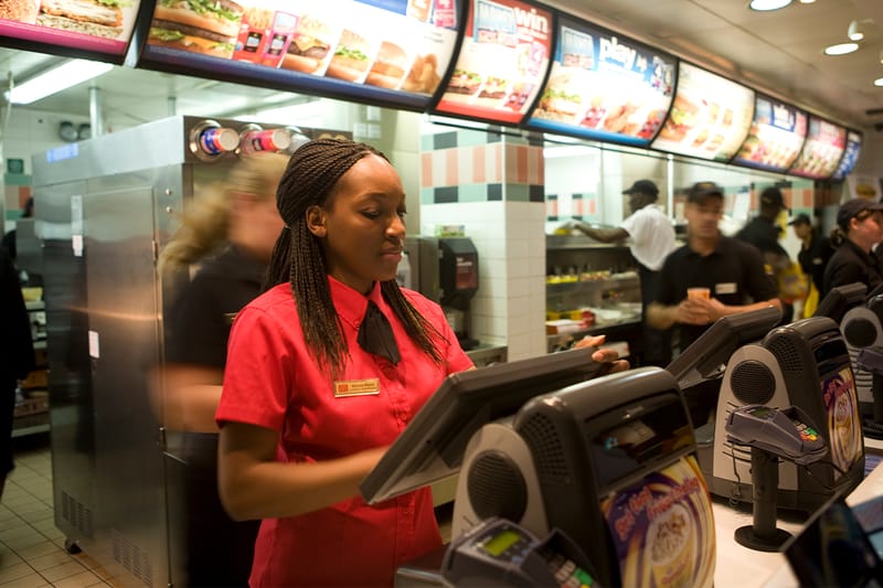 미국 캘리포니아주의 내년 최저 시급은 31400원?