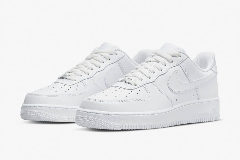‘올백’ 에어 포스 1 로우 전 사이즈가 국내 재입고됐다, 나이키, SNKRS