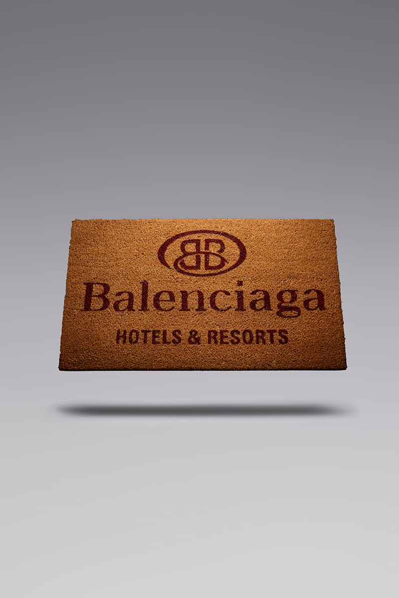 발렌시아가, 다양한 일상용품으로 채워진 '오브제' 컬렉션 출시, 선물, 반려동품용품, 애완동물용품