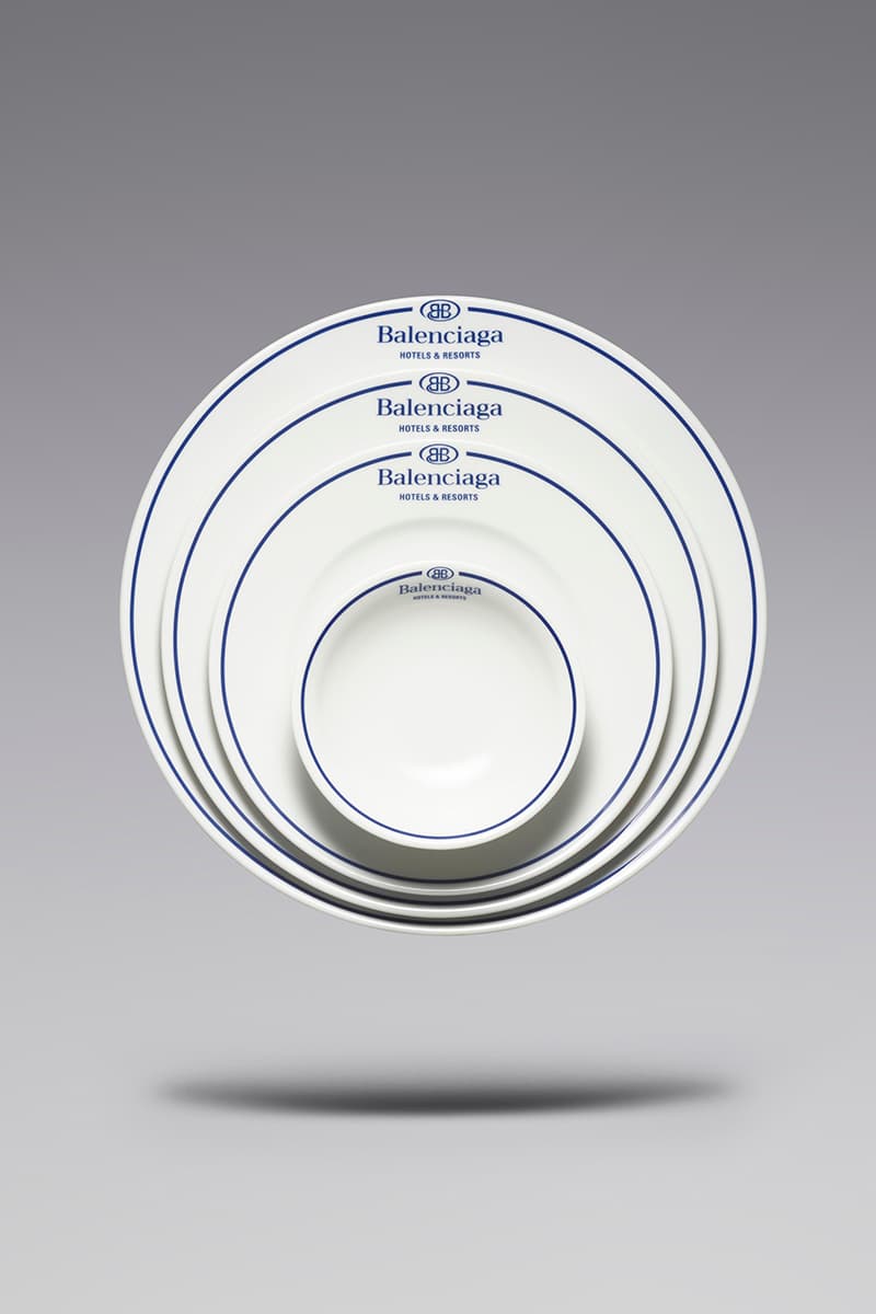 발렌시아가, 다양한 일상용품으로 채워진 '오브제' 컬렉션 출시, 선물, 반려동품용품, 애완동물용품