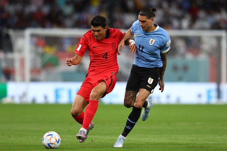 한국이 월드컵에서 21세기 최초로 세운 기록은?