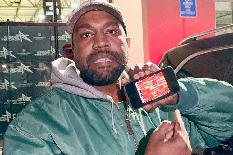 칸예 웨스트, 직장 내에서 19금 영상 보여준 혐의로 조사 중