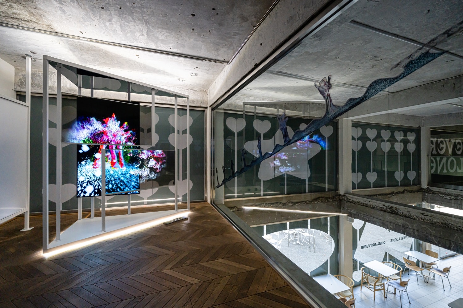LG디스플레이, '2022 OLED ART WAVE: NEVER ALONE' 전시 개최 lg display exhibition 올레드