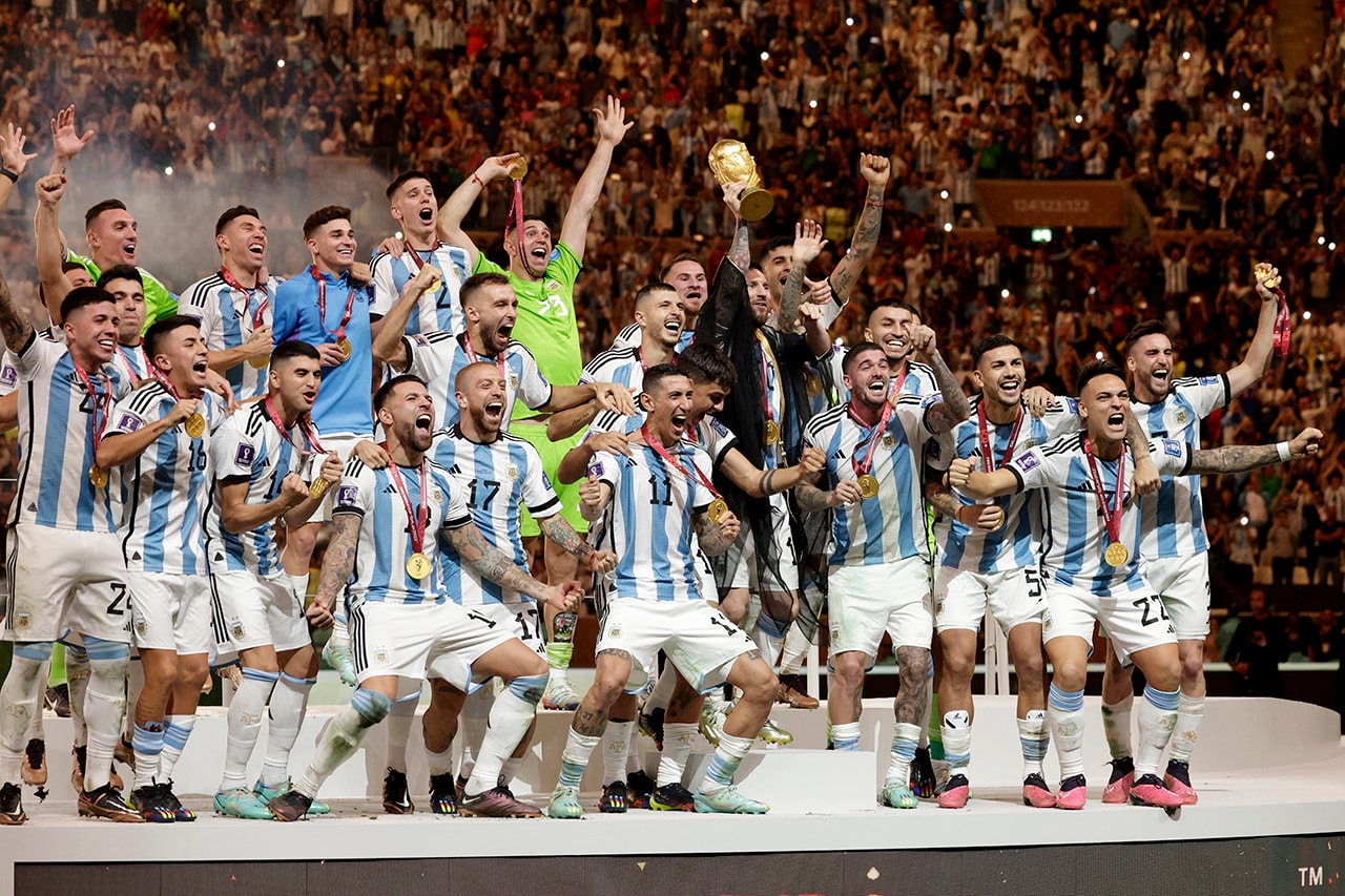 아르헨티나, 월드컵 우승 기념 공휴일 깜짝 선포, 리오넬 메시, 카타르 월드컵, 프랑스, 음바페