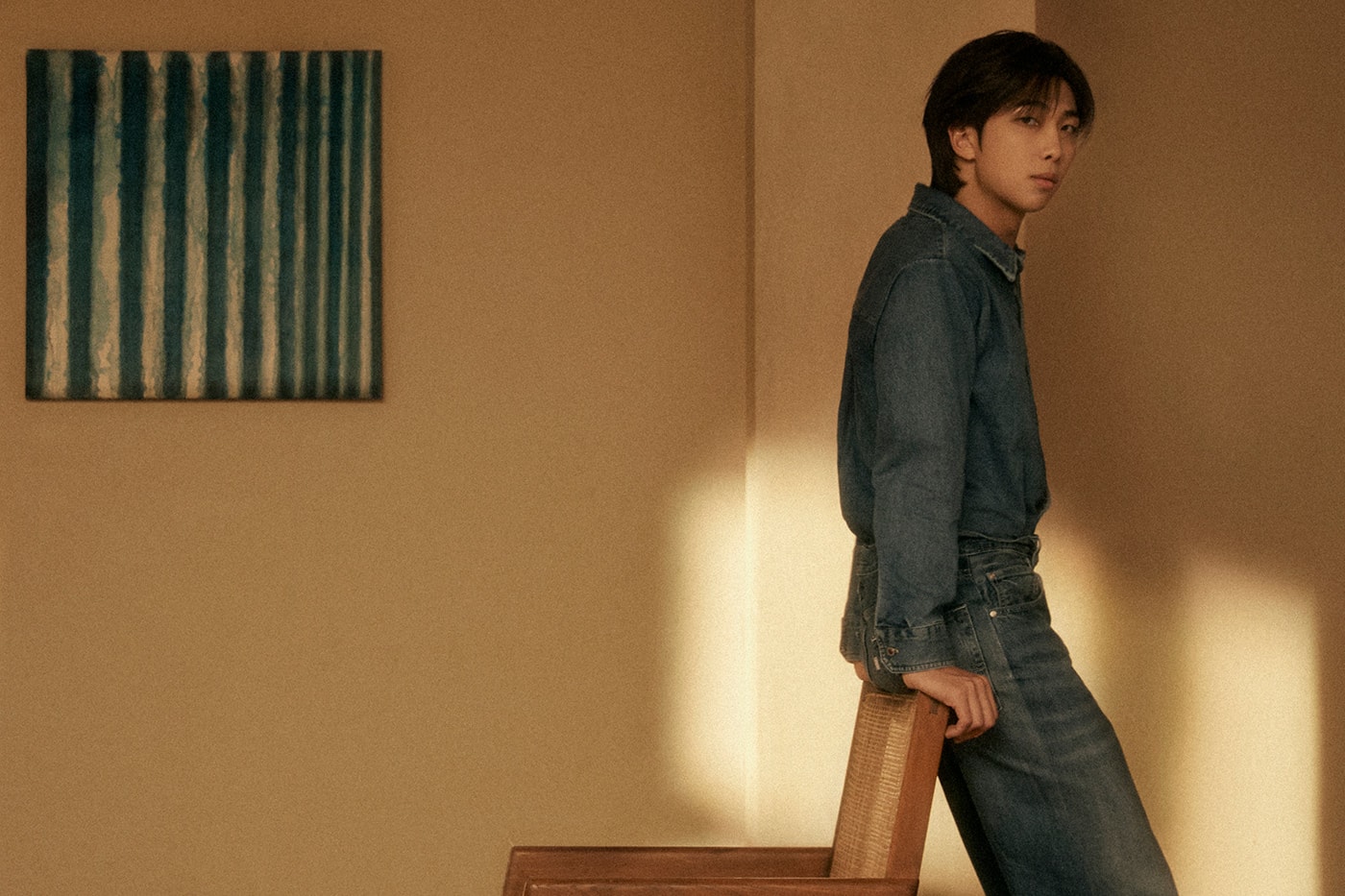 RM 인터뷰: 스물아홉 김남준, 들꽃을 터뜨리다, BTS, 방탄소년단, Indigo, 뷔, 정국, 진, 지민, 슈가, 제이홉, 에리카 바두, Erykah Badu, 앤더슨 팩, Anderson. Paak, 타블로, Tablo, 김사월, 폴 블랑코, Paul Blanco, Pdogg, 피독, 혼네, Honne, eAeon, 콜드, Colde, 조유진, 체리필터, 박지윤