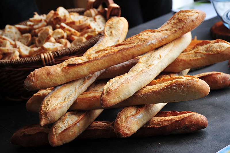 프랑스의 명물 바게트 빵이 유네스코 무형문화유산에 등록됐다