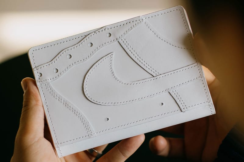 카시나, 에어 포스 1 여권 케이스 & 펜던트 증정 이벤트 개최