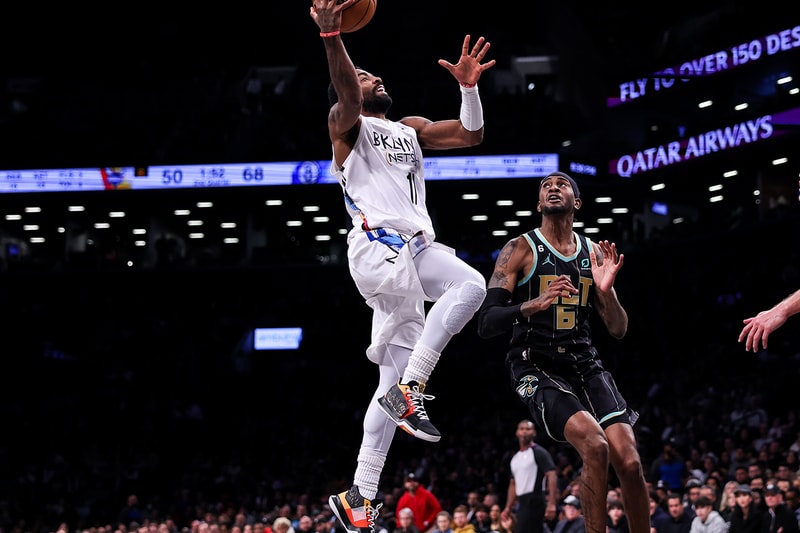 나이키와 계약 해지된 카이리 어빙, 스우시 로고 가린 신발 신고 경기 뛰었다, NBA, 느바, 미국 농구
