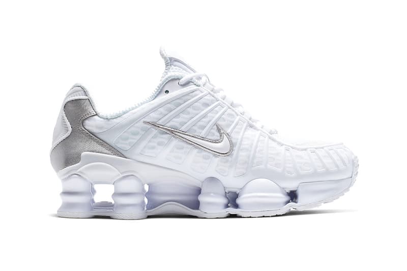 나이키 샥스 TL이 ‘블랙’, ‘화이트’ 컬러웨이로 돌아온다, 스니커, SNKRS