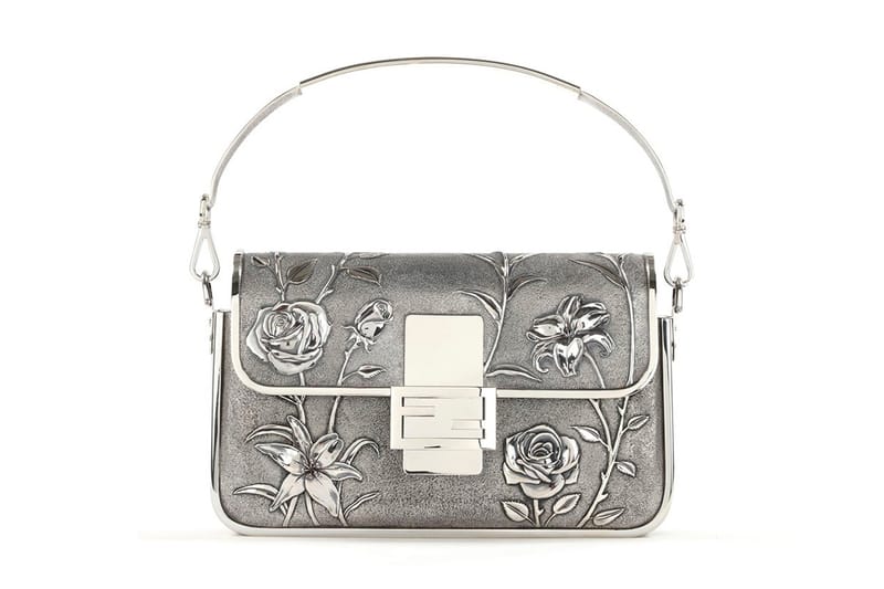 무게 2.3kg, 실버로 만든 펜디 x 티파니앤코 협업 ‘바게트 백’ 공개