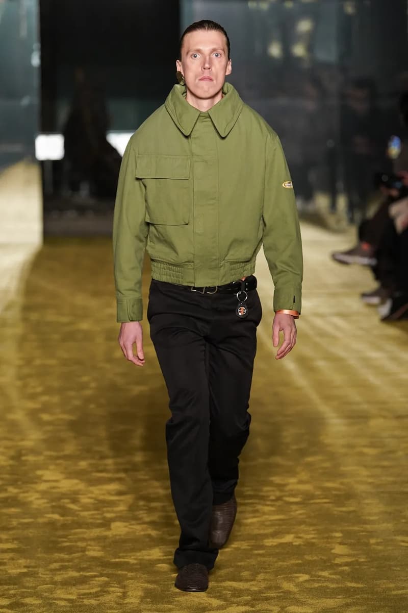 영국과 이탈리아의 멋을 결합한 마틴 로즈 2023 FW 컬렉션 런웨이, 나이키, 샥스, 레이브