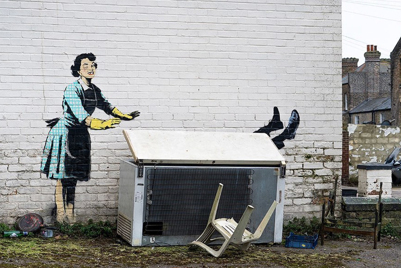 밸런타인데이에 반짝 등장한, 뱅크시의 새로운 벽화 공개, 가정 폭력, 영국 