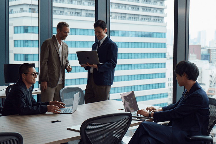 정돈된 편안함, 포터리의 2023 SS 공개