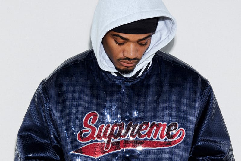 슈프림 2023 SS 컬렉션 룩북 감상하기