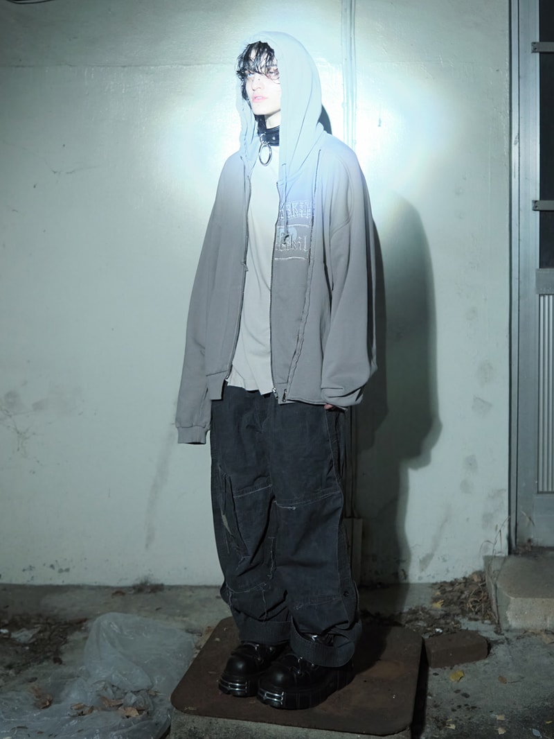 코스트 퍼 킬로의 2023SS 컬렉션 공개, 데님, 그런지