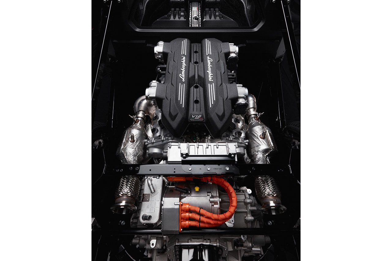 람보르기니 최초의 하이브리드 슈퍼 스포츠카의 정보가 공개됐다, 전기차, EV