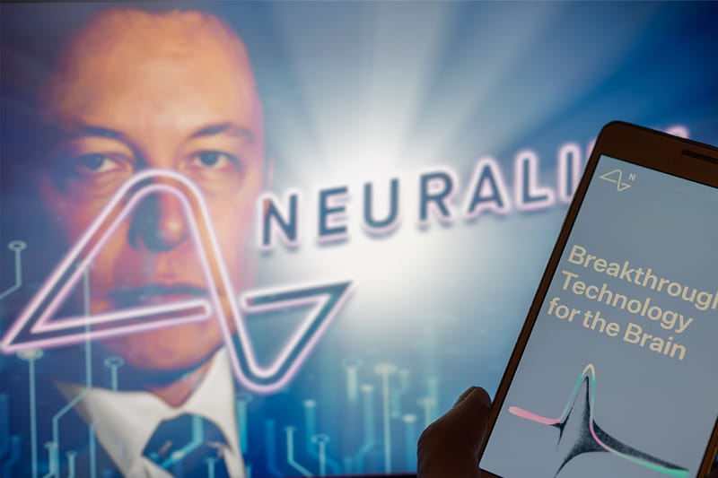 일론 머스크, 유발 하라리 등 전문가 1천1백명, “AI 개발 최소 6개월 중단해야” 서명