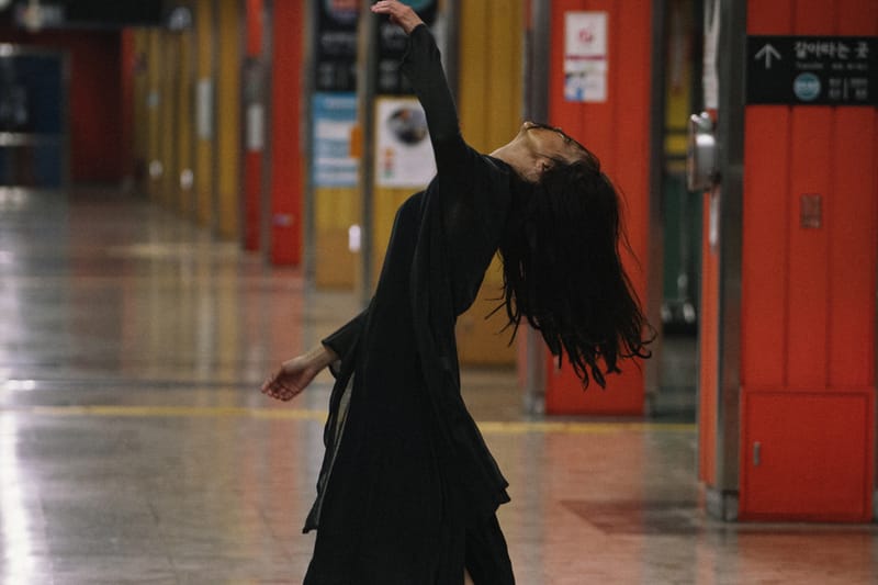 웹툰 원작 영화 ‘옥수역귀신’의 론칭 예고편이 공개됐다