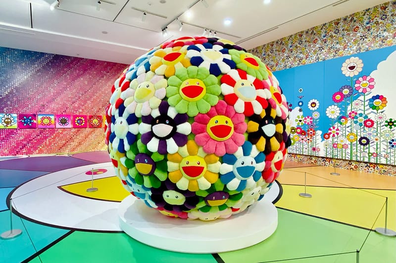 부산시립미술관, 무라카미 다카시 전시 한 달 더 연장한다